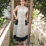 Sleeveless Pocket Dress 003
