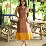 Sleeveless Pocket Dress 007