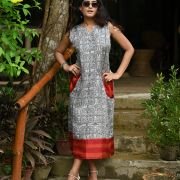 Sleeveless Pocket Dress 010