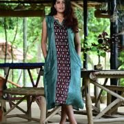 Sleeveless Pocket Dress 015