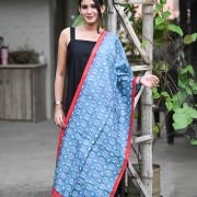 Scarves & Stoles 009